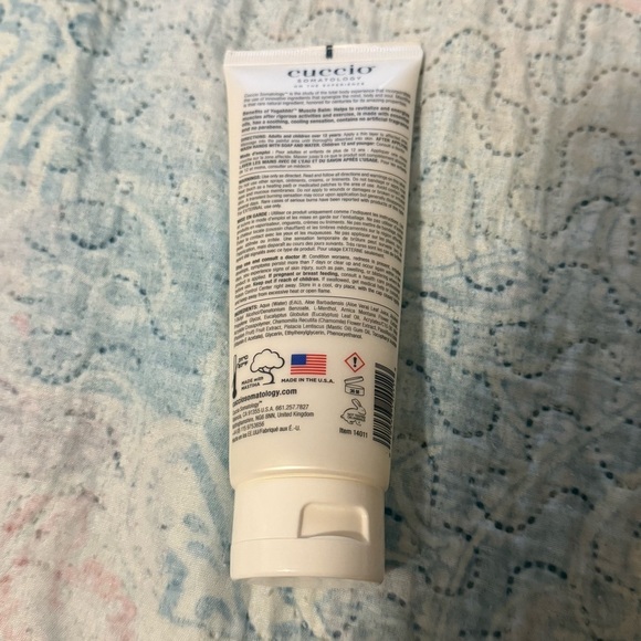 Cuccio Yogahhh! Muscle Balm - Picture 5 of 7